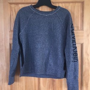 CALVIN KLEIN PERFORMANCE SWEATER BRAND NEW